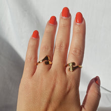 Cargar imagen en el visor de la galería, Anillo Abbraccio